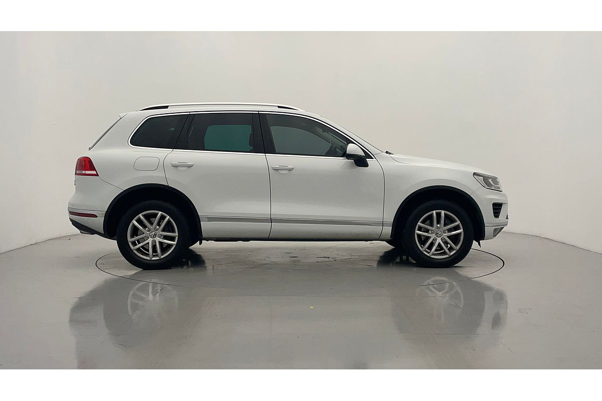 2015 Volkswagen Touareg 150TDI Element 7P