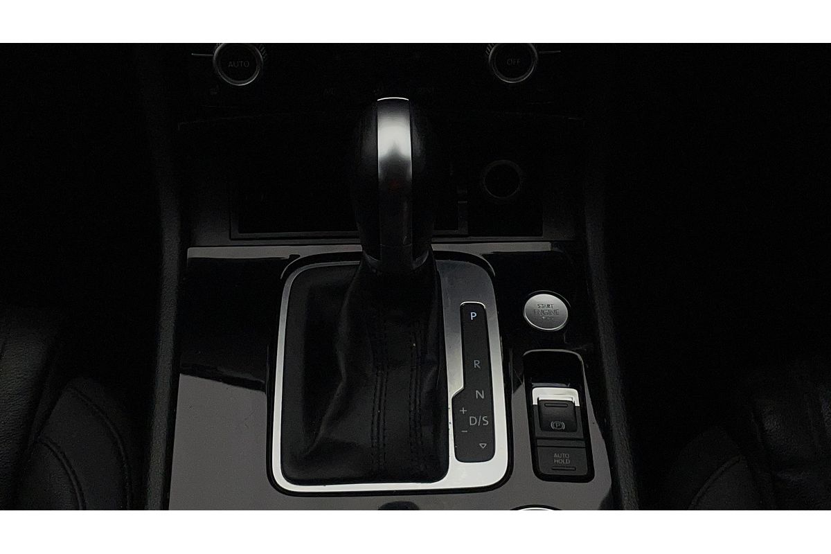 2015 Volkswagen Touareg 150TDI Element 7P