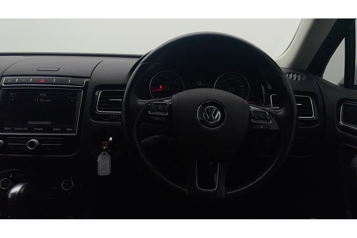 2015 Volkswagen Touareg 150TDI Element 7P