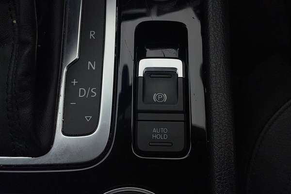 2015 Volkswagen Touareg 150TDI Element 7P