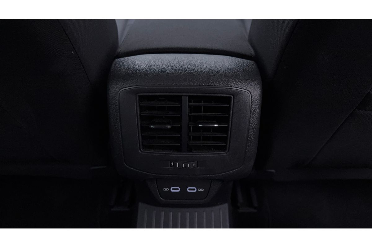 2023 Volkswagen T-Roc 110TSI Style D11