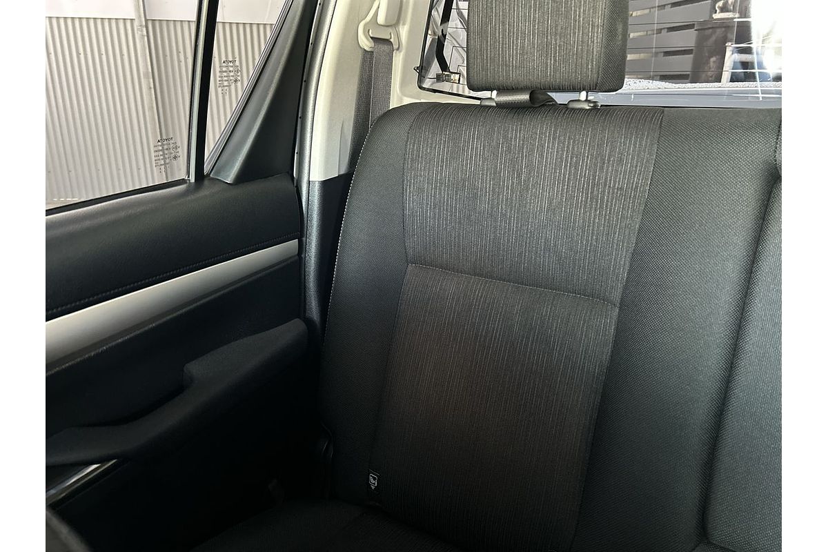2017 Toyota Hilux SR5 GUN126R 4X4