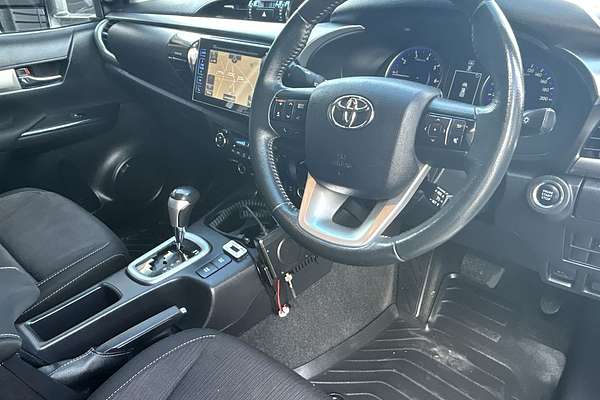 2017 Toyota Hilux SR5 GUN126R 4X4