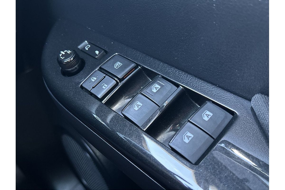2017 Toyota Hilux SR5 GUN126R 4X4