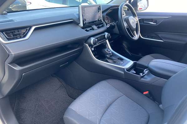 2021 Toyota RAV4 GXL AXAH52R