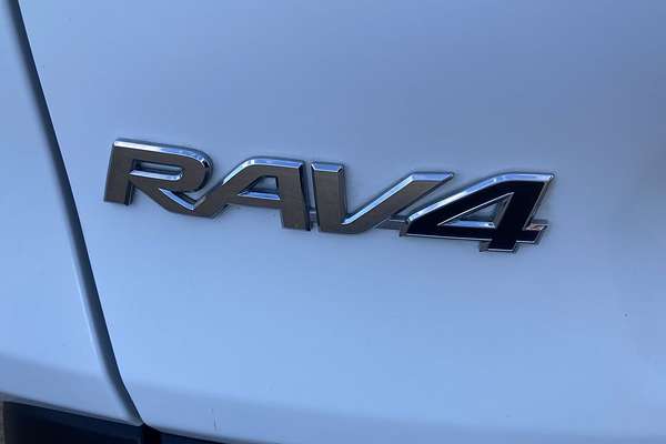 2021 Toyota RAV4 GXL AXAH52R
