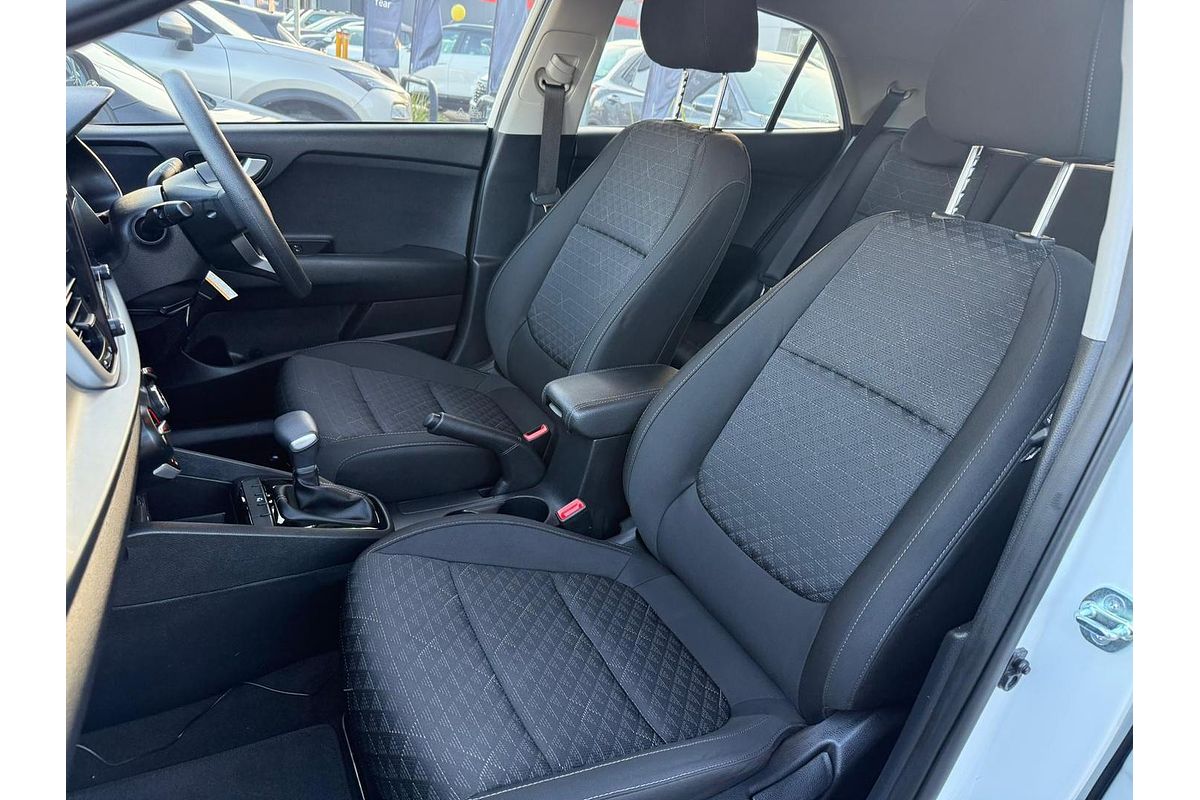 2023 Kia Rio S YB