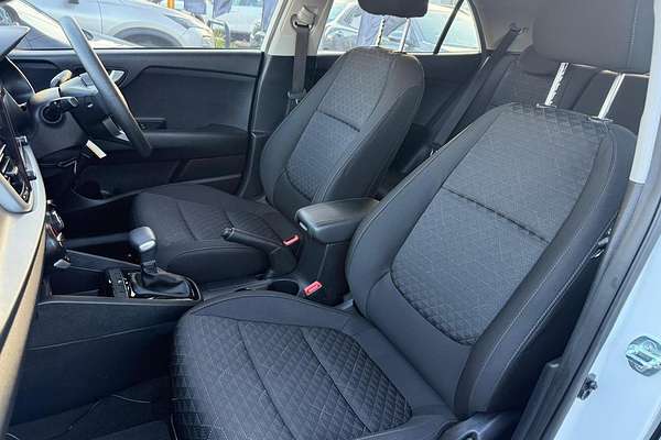 2023 Kia Rio S YB