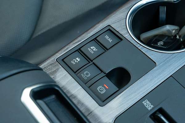 2024 Toyota Kluger Grande AXUH78R