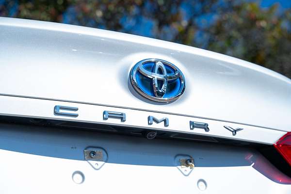 2020 Toyota Camry Ascent AXVH71R