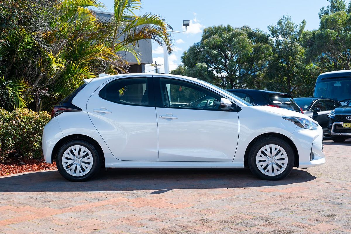 2024 Toyota Yaris Ascent Sport MXPA10R