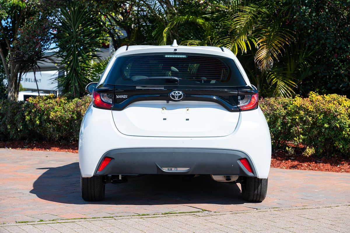 2024 Toyota Yaris Ascent Sport MXPA10R