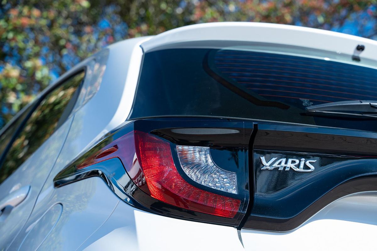 2024 Toyota Yaris Ascent Sport MXPA10R