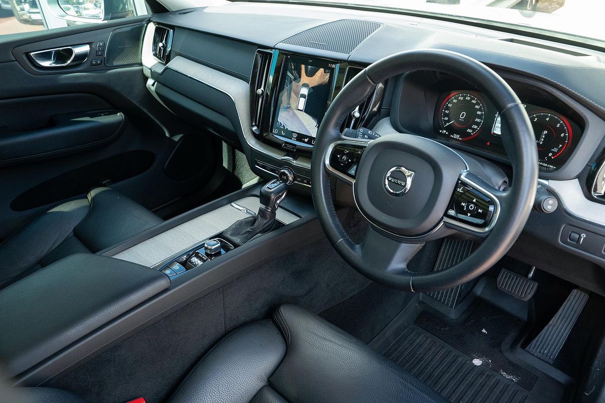 2020 Volvo XC60 T5 Inscription