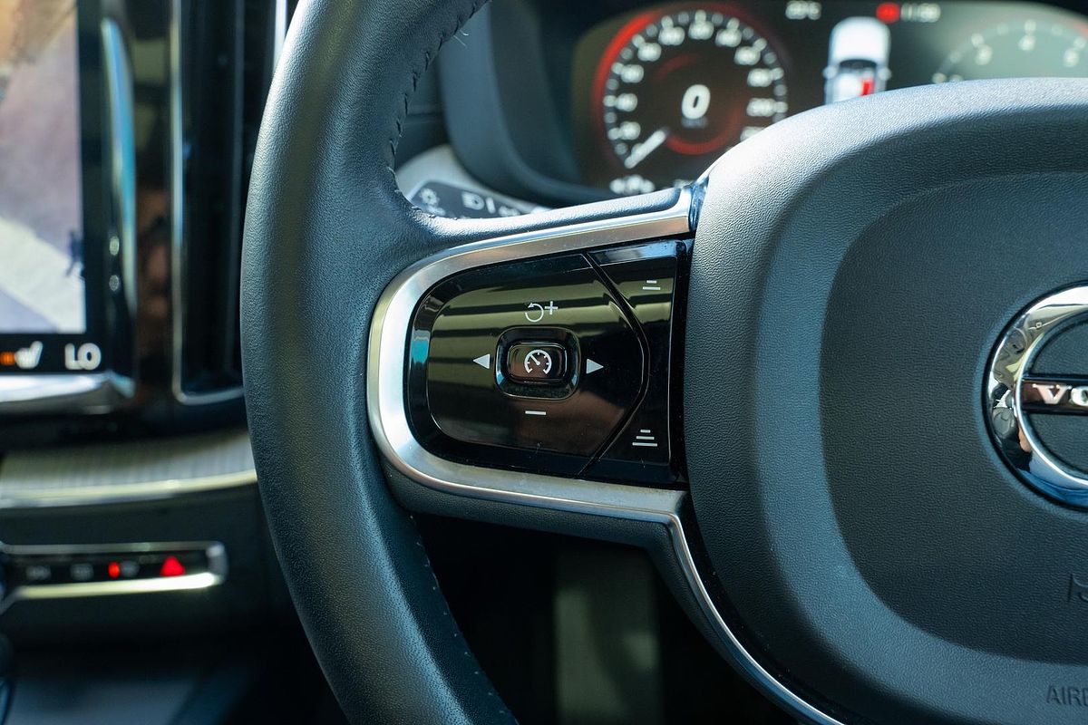 2020 Volvo XC60 T5 Inscription