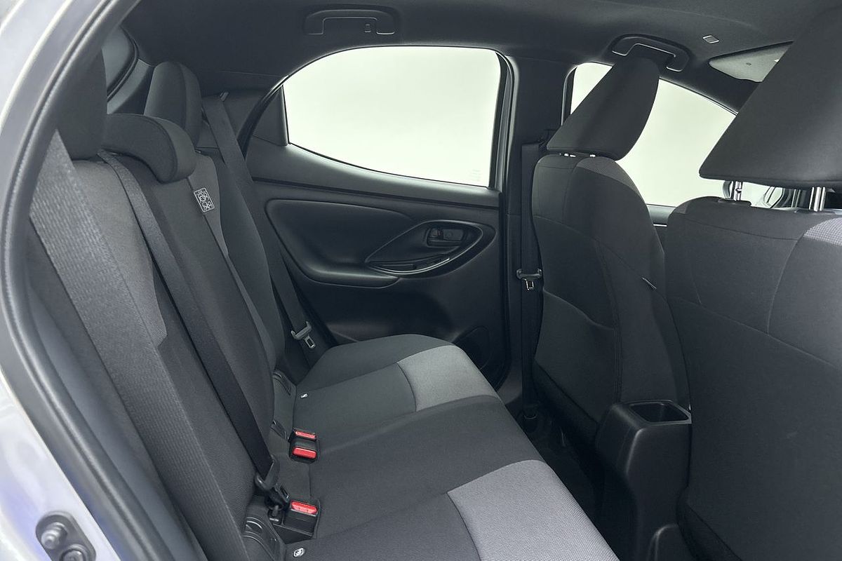 2024 Toyota Yaris Ascent Sport MXPA10R