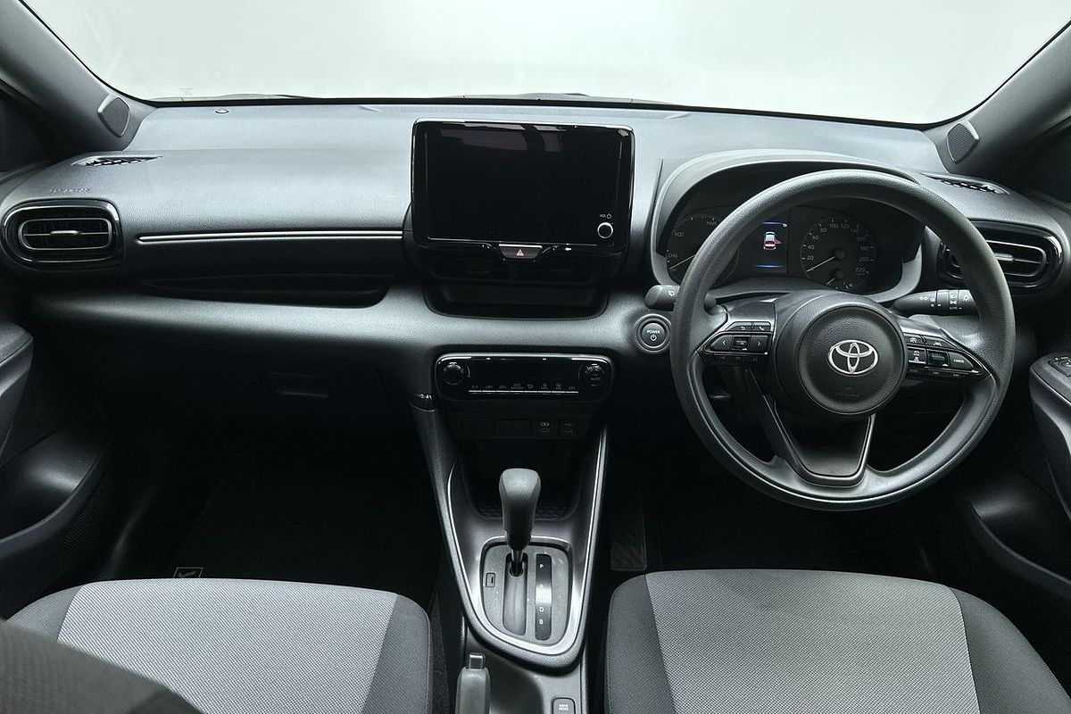 2024 Toyota Yaris Ascent Sport MXPA10R
