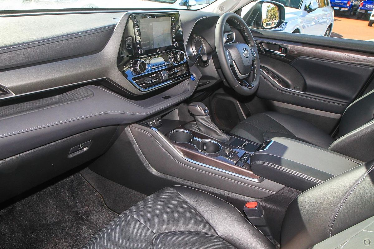 2022 Toyota Kluger Grande AXUH78R