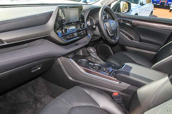 2022 Toyota Kluger Grande AXUH78R