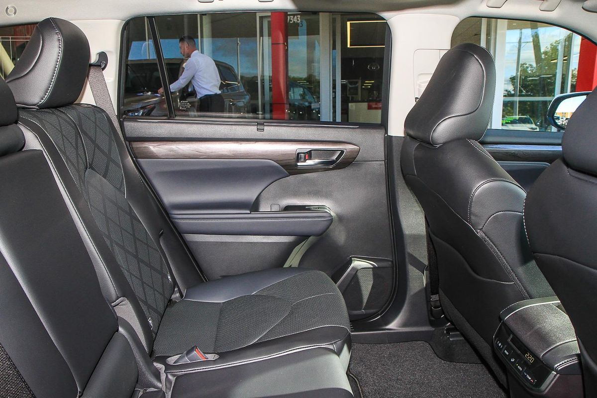 2022 Toyota Kluger Grande AXUH78R