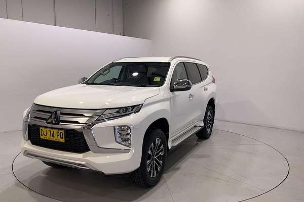 2023 Mitsubishi Pajero Sport GLS QF