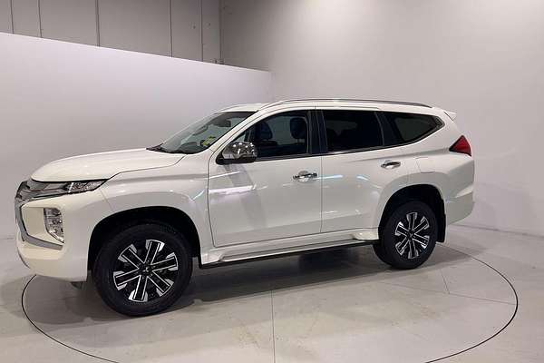 2023 Mitsubishi Pajero Sport GLS QF