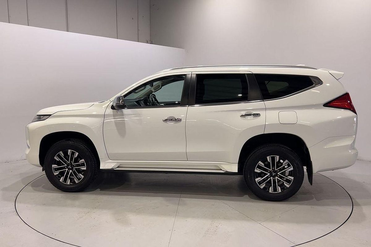 2023 Mitsubishi Pajero Sport GLS QF