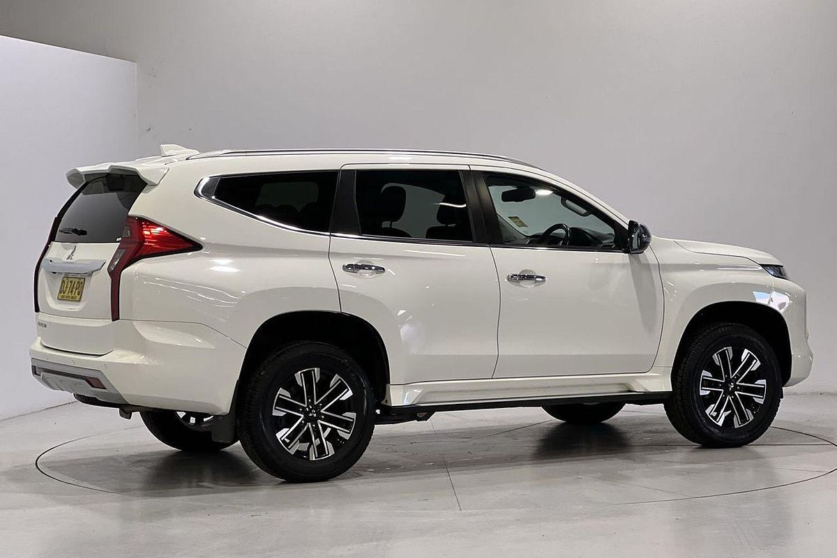 2023 Mitsubishi Pajero Sport GLS QF
