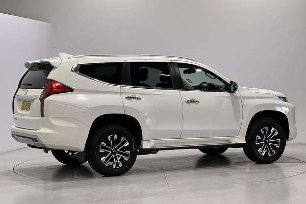 2023 Mitsubishi Pajero Sport GLS QF