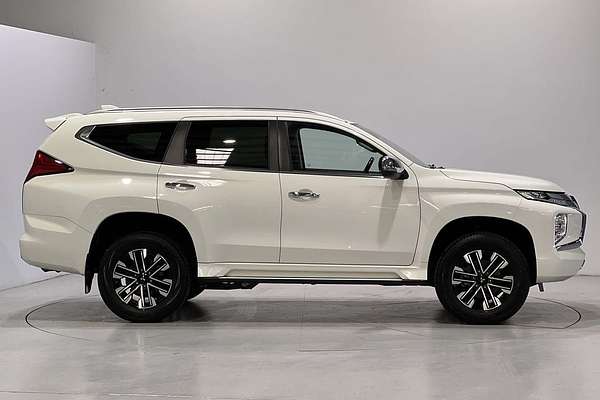 2023 Mitsubishi Pajero Sport GLS QF