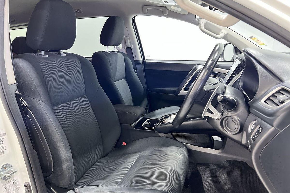 2023 Mitsubishi Pajero Sport GLS QF