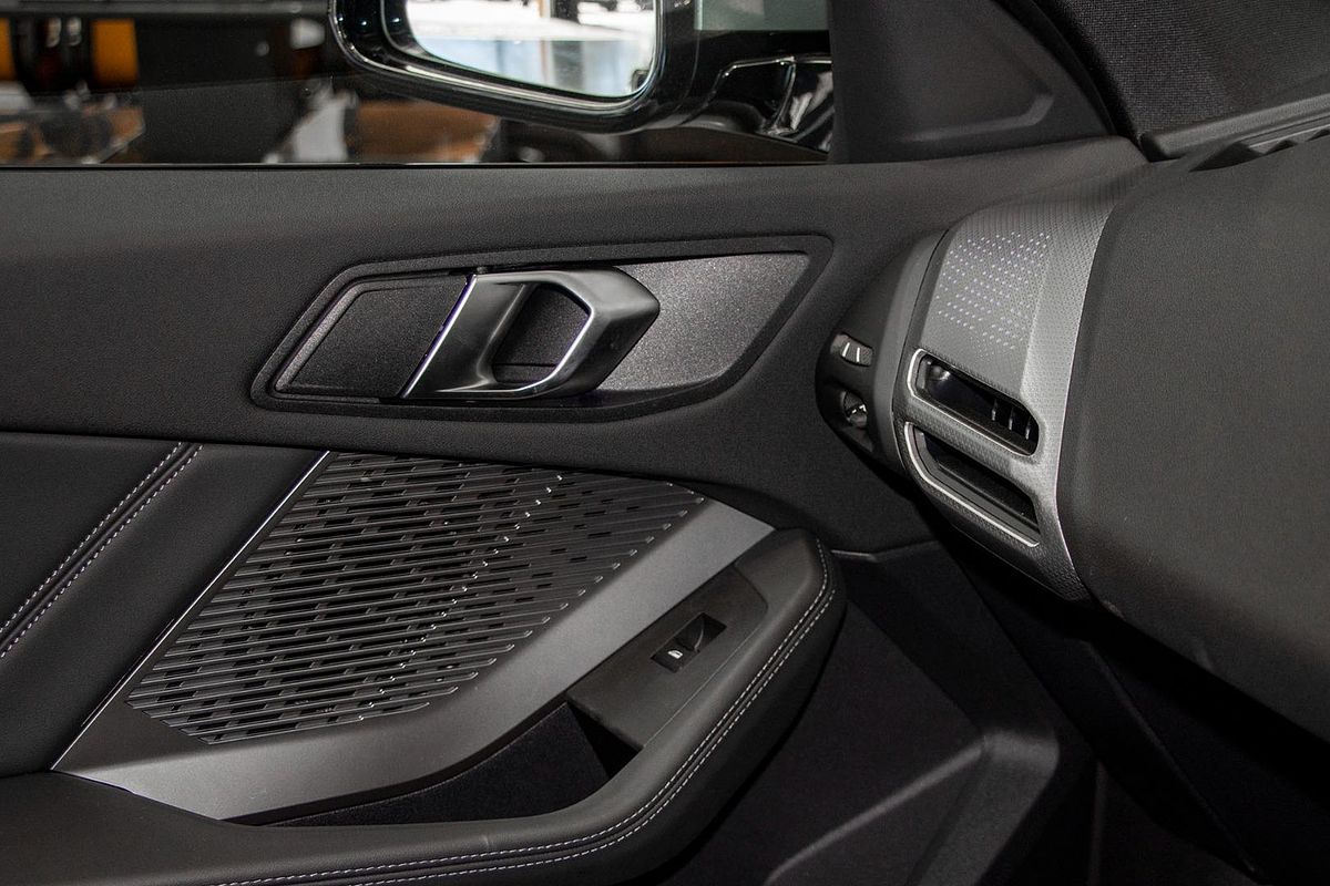 2024 BMW 1 Series 118 M Sport F70
