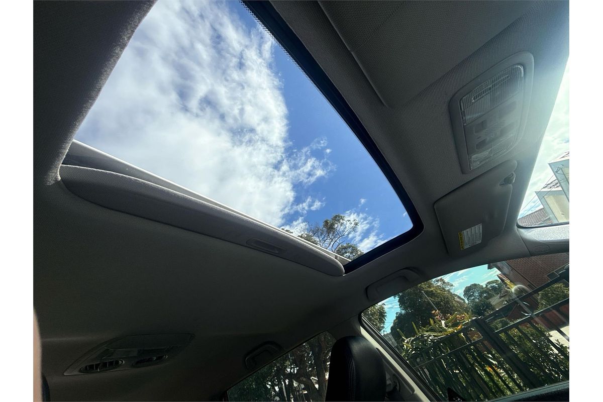 2011 Honda Odyssey Luxury 4th Gen