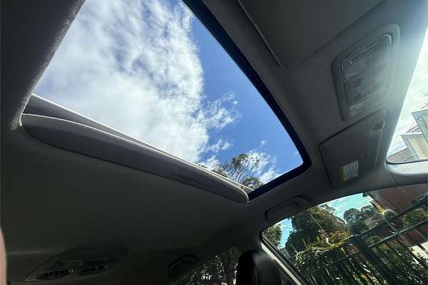 2011 Honda Odyssey Luxury 4th Gen