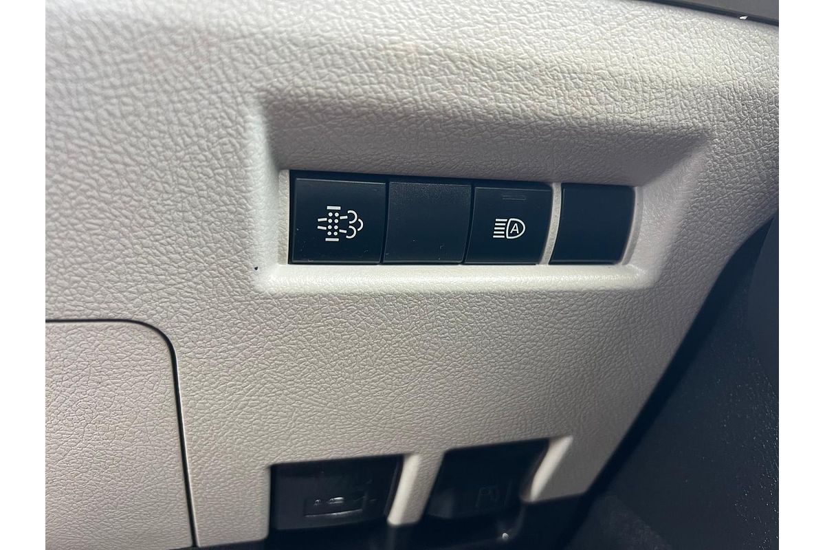 2020 Toyota Hiace GDH300R LWB
