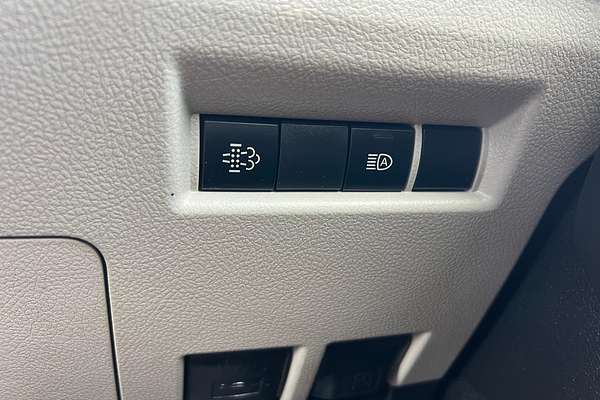 2020 Toyota Hiace GDH300R LWB