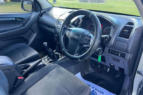 2012 Isuzu D-MAX SX Rear Wheel Drive