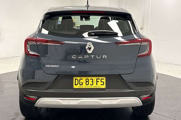 2022 Renault Captur Life XJB