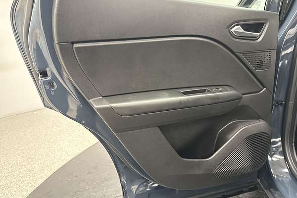 2022 Renault Captur Life XJB