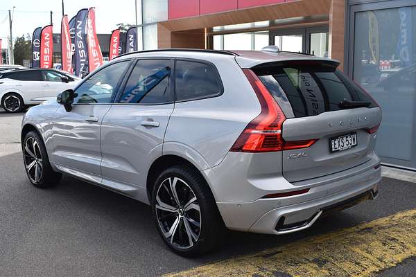 2022 Volvo XC60 Ultimate B6 Dark