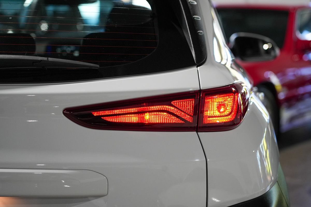 2020 Hyundai Kona Go OS.3