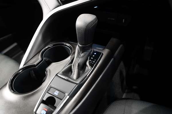 2021 Toyota Camry Ascent ASV70R