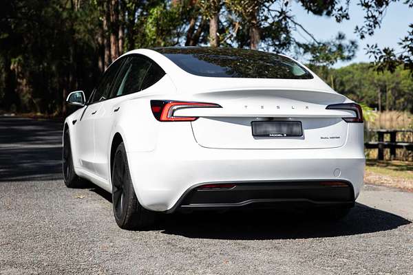 2024 Tesla Model 3 Long Range