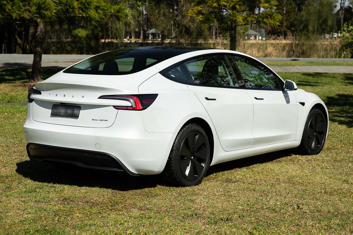 2024 Tesla Model 3 Long Range