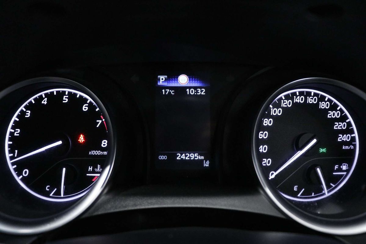 2021 Toyota Camry Ascent ASV70R