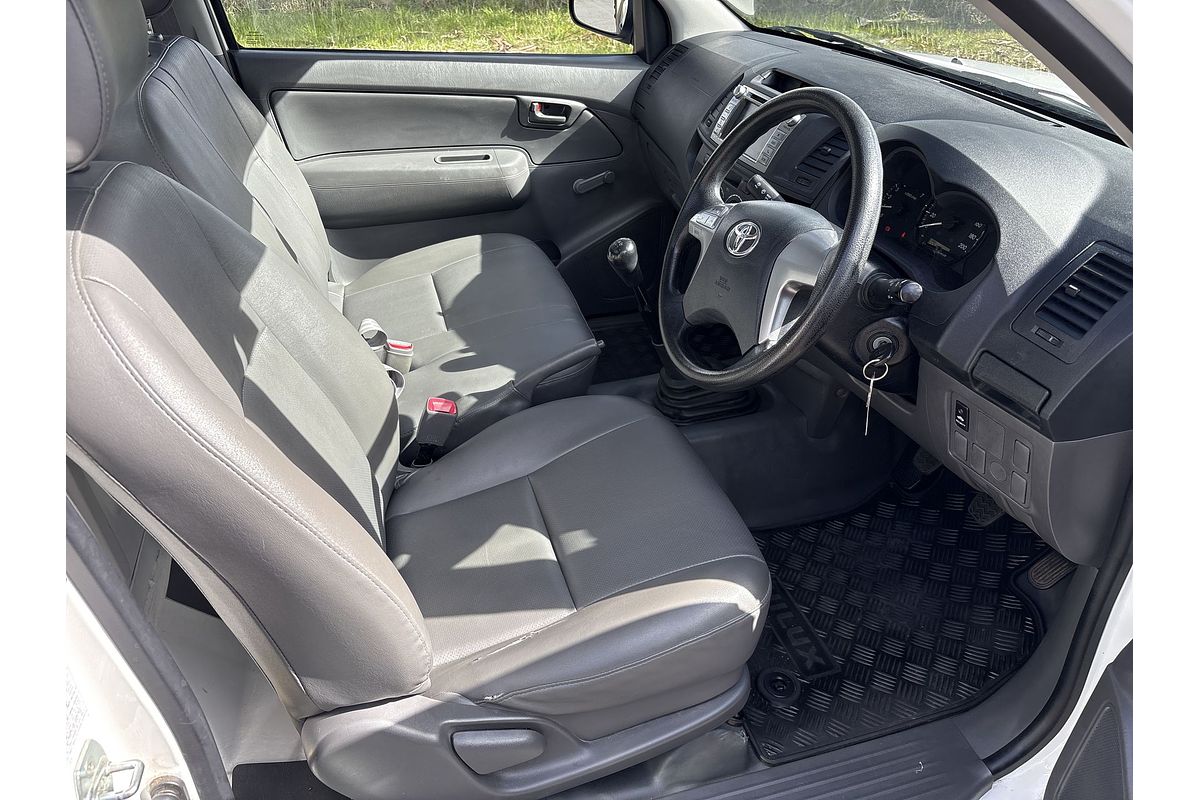 2014 Toyota Hilux Workmate TGN16R Rear Wheel Drive