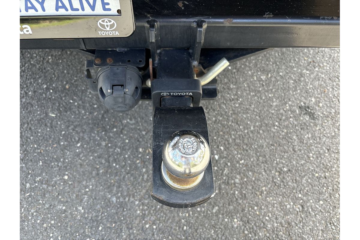 2014 Toyota Hilux Workmate TGN16R Rear Wheel Drive