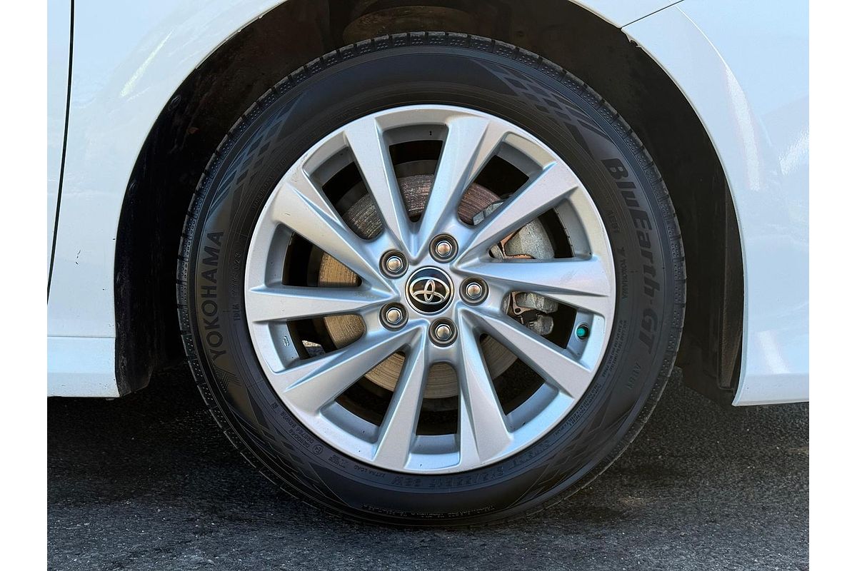 2022 Toyota Camry Ascent AXVH70R