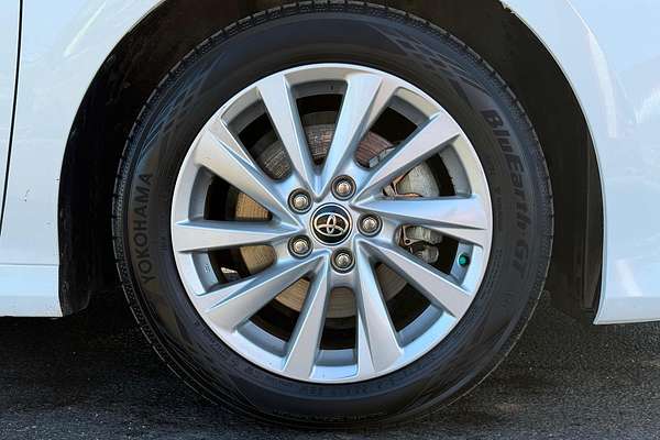 2022 Toyota Camry Ascent AXVH70R