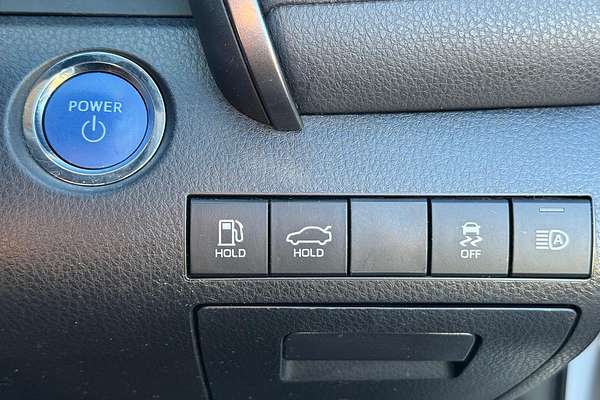 2022 Toyota Camry Ascent AXVH70R